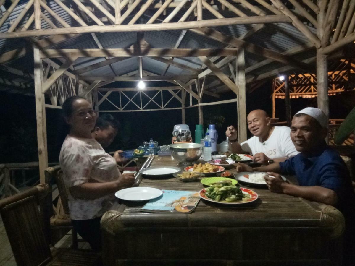 De Salak Homestay Богор Экстерьер фото